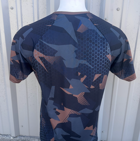 Blue Camo Running Shirt: Comfort & Performance